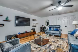 11211 McCree Rd, Dallas, TX 75238 - Photo 14