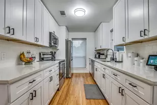 11211 McCree Rd, Dallas, TX 75238 - Photo 10