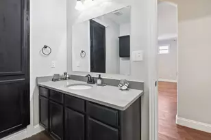 601 N Lancaster Ave, Dallas, TX 75203 - Photo 22