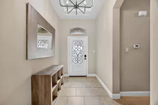 676 Fossil Wood Dr, Saginaw, TX 76179 - Photo 4