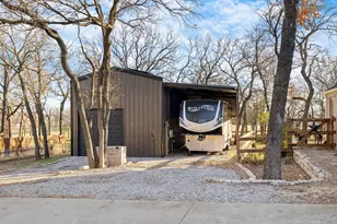 523 Post Oak Dr, Newark, TX 76071 - Photo 4