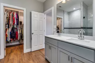 908 E Decatur St, Ennis, TX 75119 - Photo 16