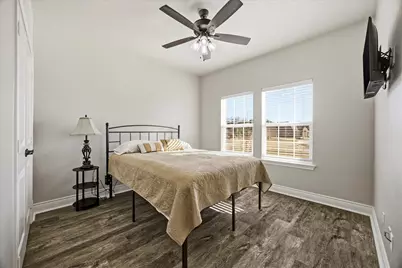 602 Moseley Lane, Greenville, TX 75402 - Photo 8