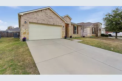 5824 Mirror Ridge Drive, Fort Worth, TX 76179 - Photo 4