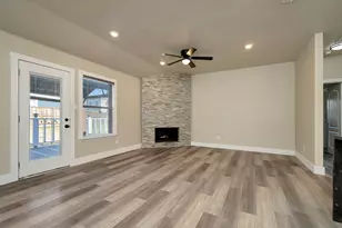 716 River Hill Ln, Fort Worth, TX 76114 - Photo 34