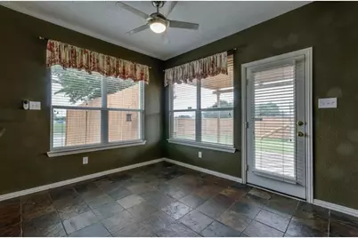 8316 Fountain Springs Drive, Plano, TX 75025 - Photo 16