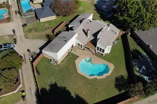 4001 Bullock Dr, Plano, TX 75023 - Photo 22