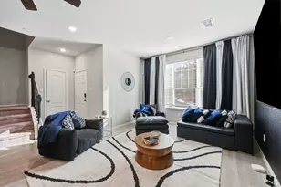 1243 Jones Trl, Lewisville, TX 75077 - Photo 4