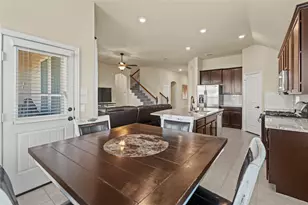 804 Skytop Dr, Fort Worth, TX 76052 - Photo 16