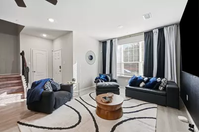 1243 Jones Trail, Lewisville, TX 75077 - Photo 4