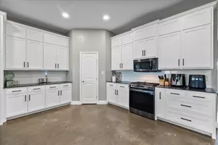 200 County Road 2190, Corsicana, TX 75109 - Photo 10