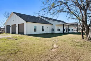 200 County Road 2190, Corsicana, TX 75109 - Photo 34