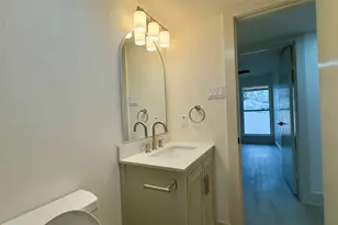 417 Valley Park Dr, Garland, TX 75043 - Photo 8