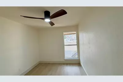 417 Valley Park Drive, Garland, TX 75043 - Photo 6