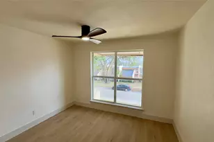 417 Valley Park Dr, Garland, TX 75043 - Photo 4