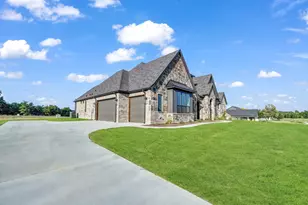 121 Desperado Wy, Weatherford, TX 76088 - Photo 12
