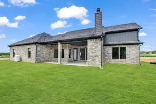 305 Wrangler Ct, Weatherford, TX 76088 - Photo 6