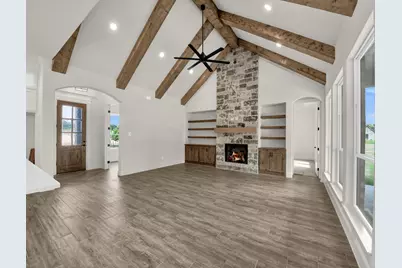 305 Wrangler Court, Weatherford, TX 76088 - Photo 18