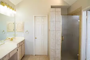 5609 Exeter Dr, Richardson, TX 75082 - Photo 12