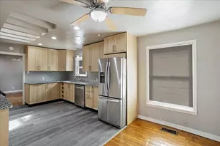 1528 W Day St, Denison, TX 75020 - Photo 10