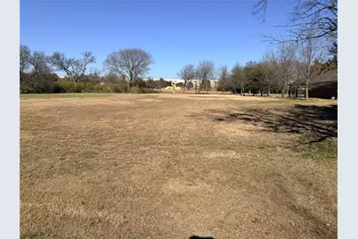 539 Winston Drive, DeSoto, TX 75115 - Photo 4