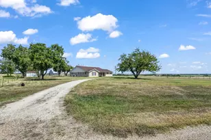 5108 Woodard Ave, Cleburne, TX 76033 - Photo 6