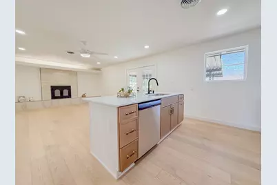 5809 Winifred Drive, Fort Worth, TX 76133 - Photo 4