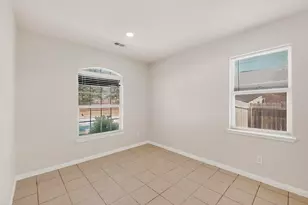 412 Riverbed Dr, Crowley, TX 76036 - Photo 24