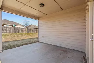 412 Riverbed Dr, Crowley, TX 76036 - Photo 20