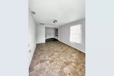 535 Ella Avenue, Dallas, TX 75217 - Photo 2