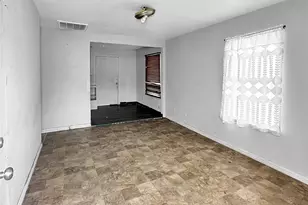 535 Ella Ave, Dallas, TX 75217 - Photo 2