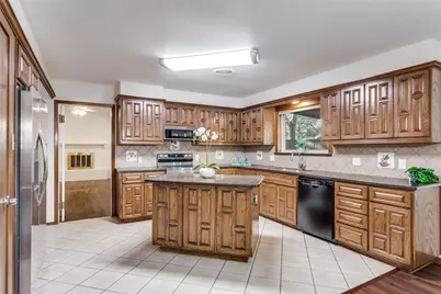 4113 Tara Drive, Benbrook, TX 76116 - Photo 8