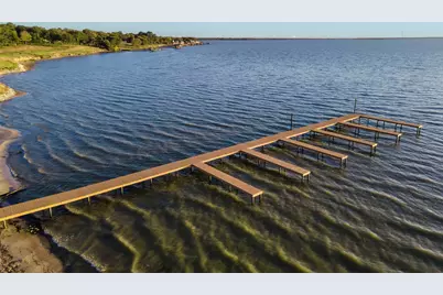 656 Calmwater Court, Mabank, TX 75143 - Photo 32