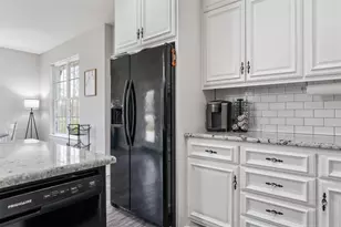 656 Calmwater Ct, Mabank, TX 75143 - Photo 12