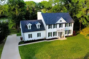 656 Calmwater Ct, Mabank, TX 75143 - Photo 2