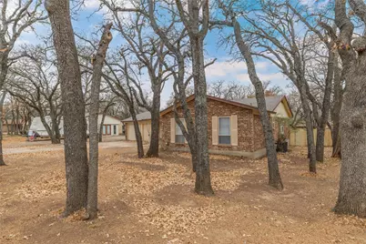 499 Oakwood Drive, Eastland, TX 76448 - Photo 2