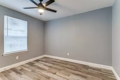 2314 Dathe Street, Dallas, TX 75215 - Photo 14