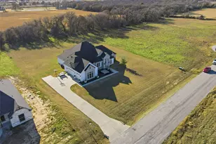 133 Heritage Springs Dr, Weatherford, TX 76087 - Photo 34