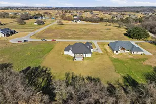 133 Heritage Springs Dr, Weatherford, TX 76087 - Photo 36