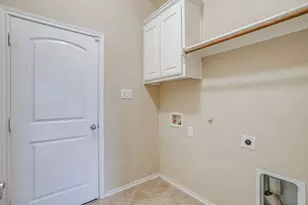 45 Auburn Dr, Edgecliff Village, TX 76134 - Photo 10