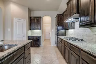 45 Auburn Dr, Edgecliff Village, TX 76134 - Photo 14