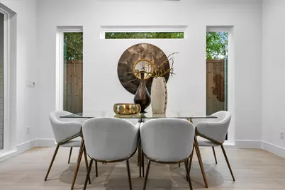 812 W 10th Street, Dallas, TX 75208 - Photo 12