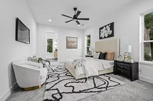 812 W 10th St, Dallas, TX 75208 - Photo 14