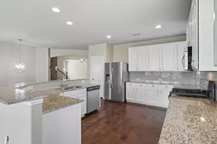2509 Castle Creek Dr, Little Elm, TX 75068 - Photo 8