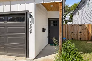 2609 Warren Ave, Dallas, TX 75215 - Photo 2