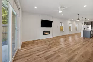 2609 Warren Ave, Dallas, TX 75215 - Photo 18