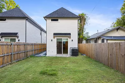 2609 Warren Avenue, Dallas, TX 75215 - Photo 32