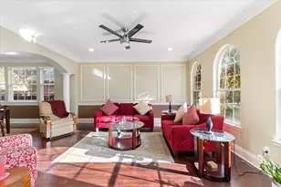 7423 Bradford Pear Dr, Irving, TX 75063 - Photo 4