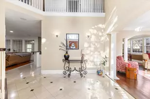 7423 Bradford Pear Dr, Irving, TX 75063 - Photo 2