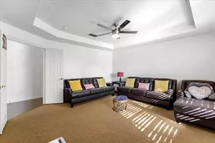 7423 Bradford Pear Dr, Irving, TX 75063 - Photo 30